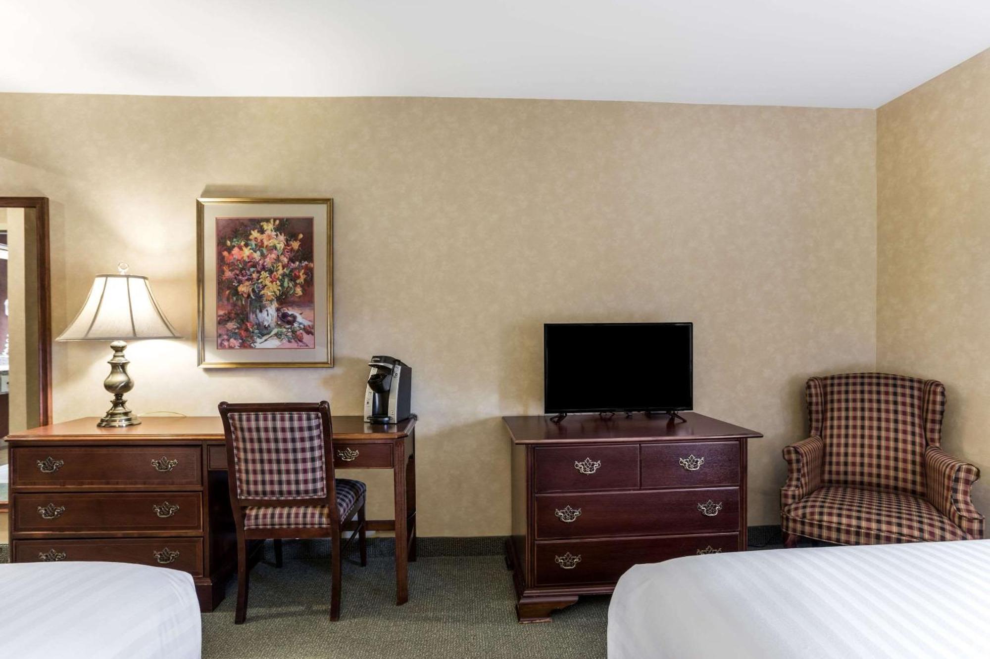 Traditions Hotel & Spa, Ascend Hotel Collection Johnson City Kültér fotó